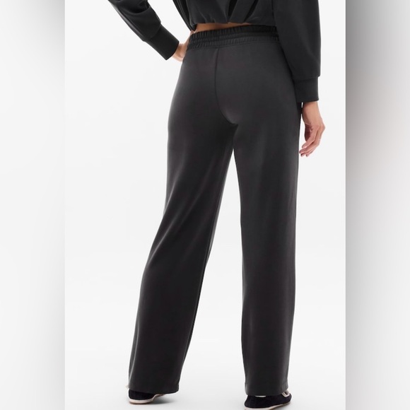 NWT-Athleta Black Seasoft Pant, Large - Picture 3 of 8